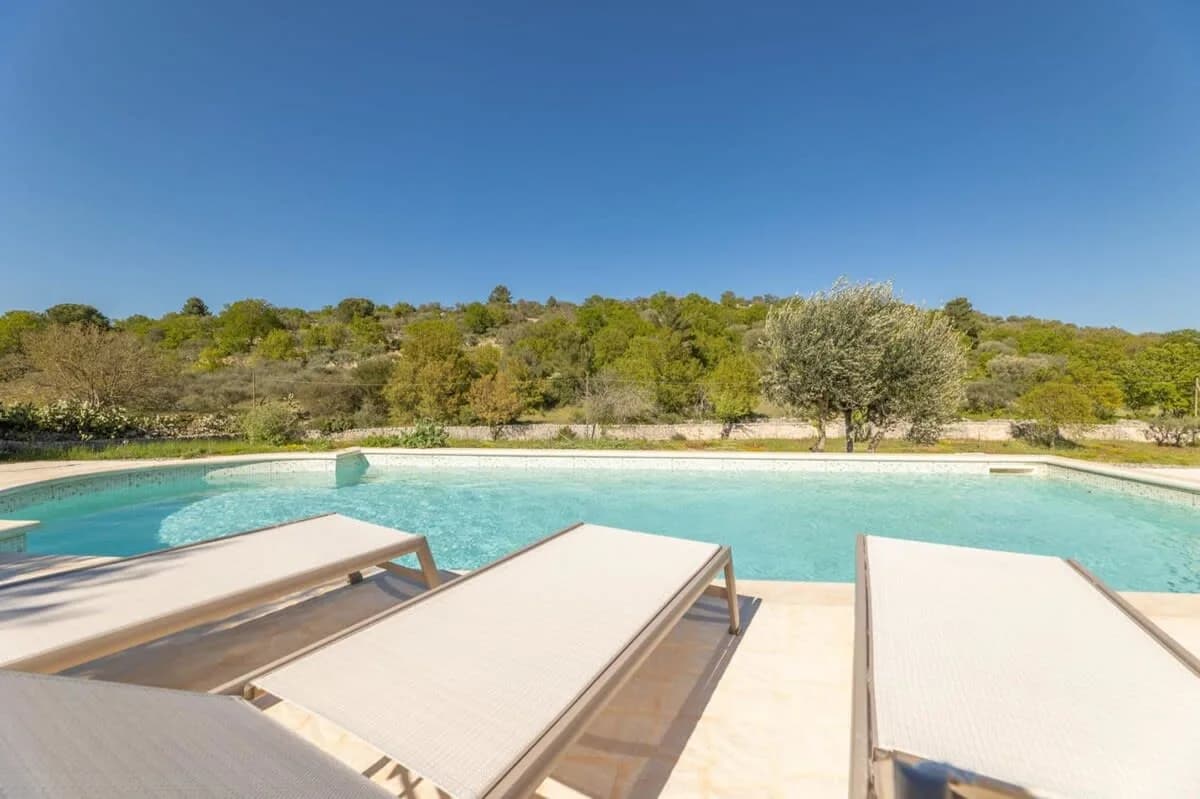 Marinelli Villa with Amazing Architecture