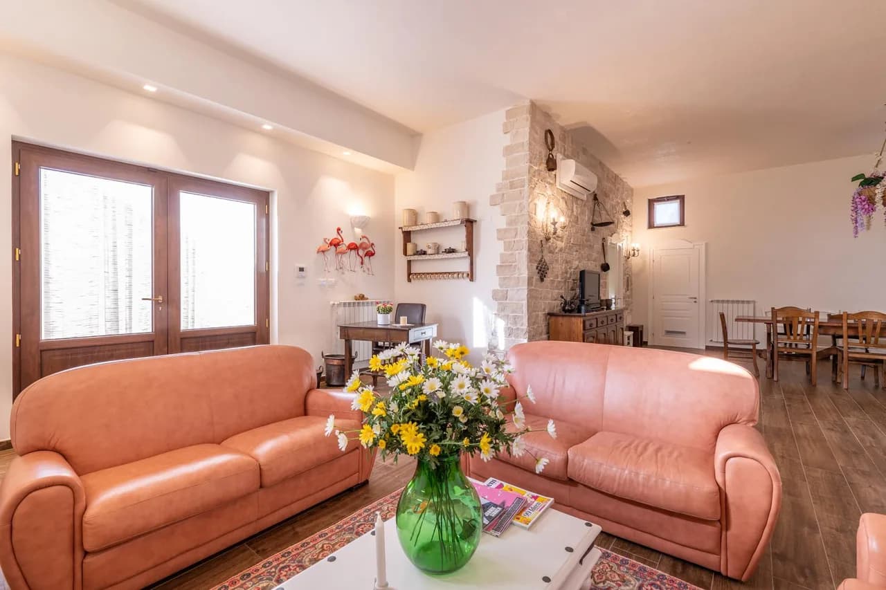 Amazing Villa in Carovigno with Crystal Clear Pool photo 2