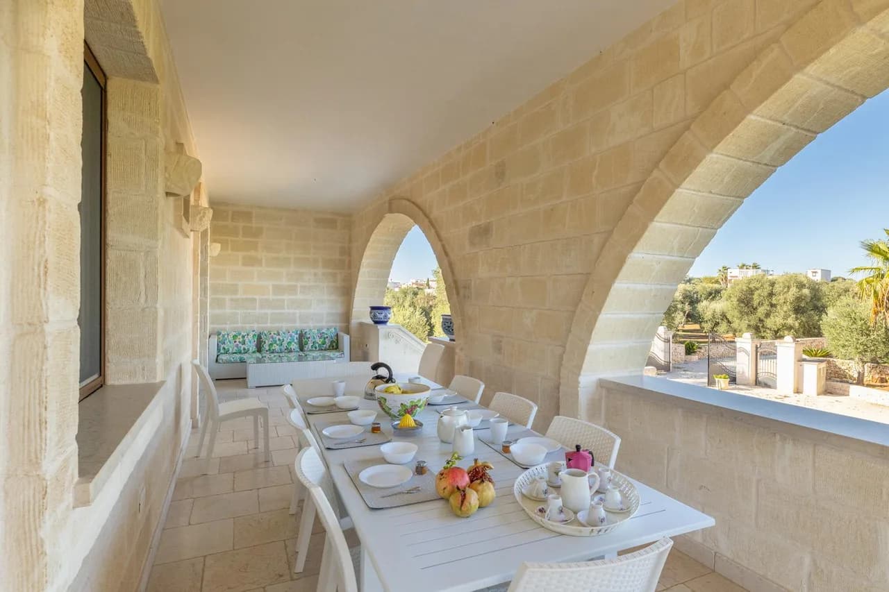 Amazing Villa in Carovigno with Crystal Clear Pool photo 5