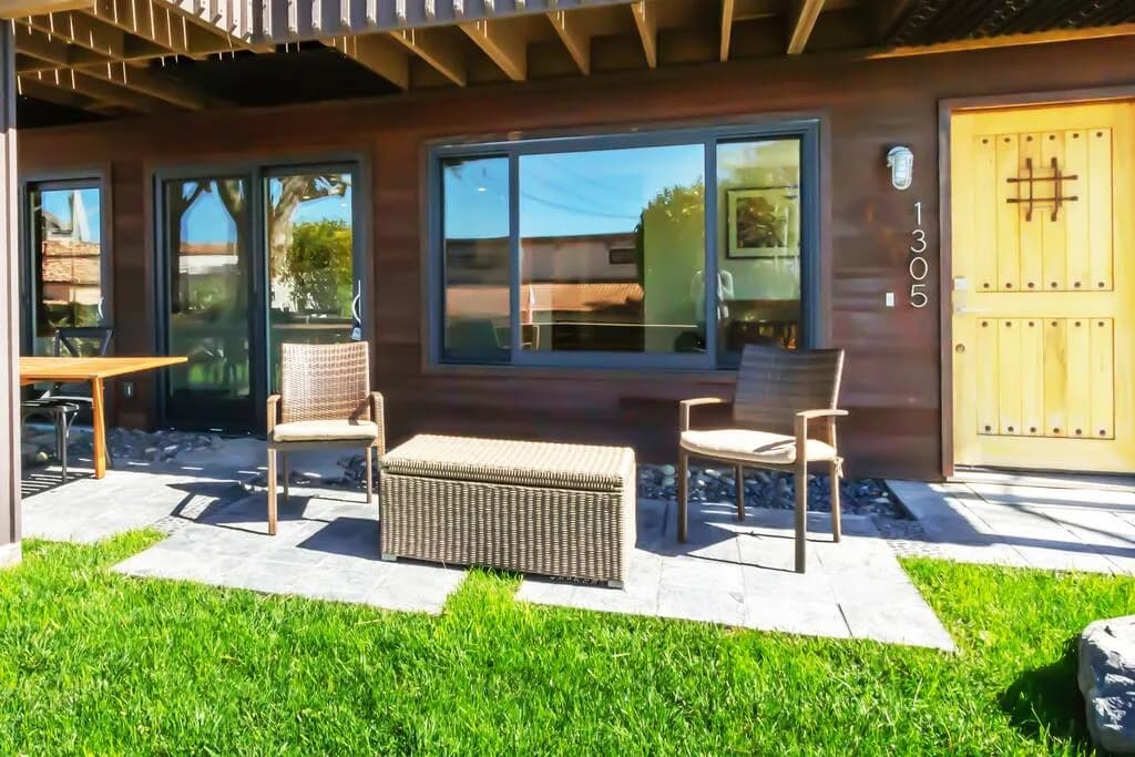 Beachside Three Bedroom Villa in San Diego photo 2