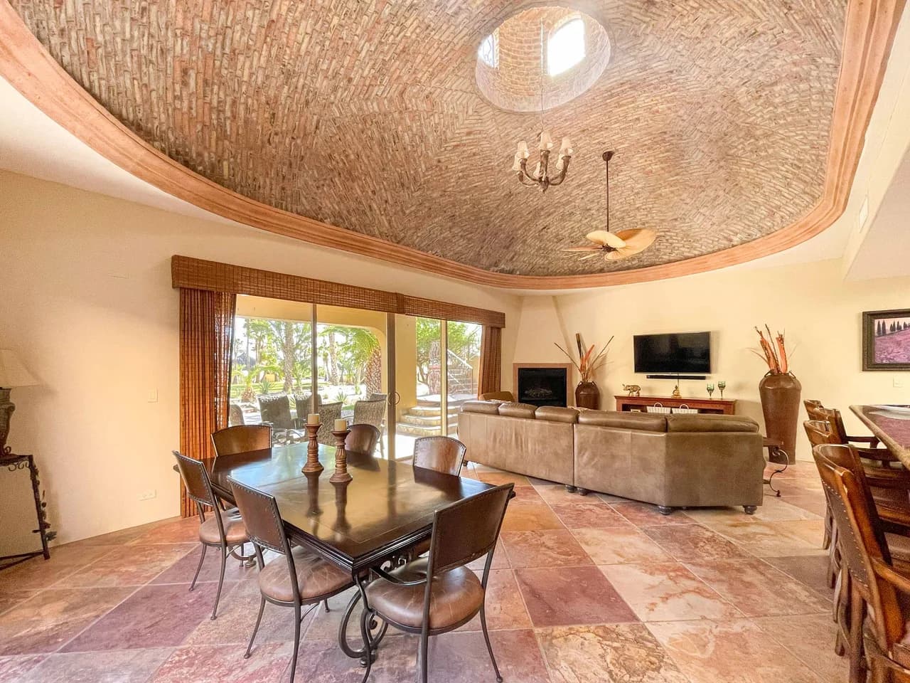 Sandy Beachfront Villa with Pool in Rancho El Destierro photo 3
