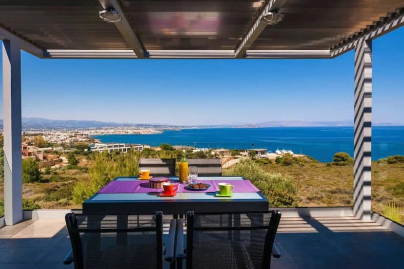 Luxurious Villa With Panoramic View