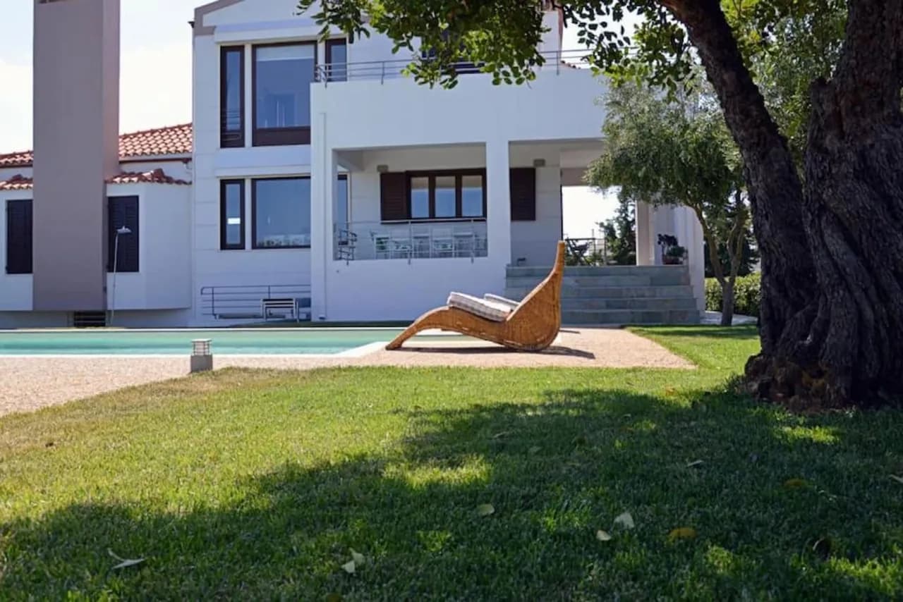Precious Garden and Seaview Villa photo 2