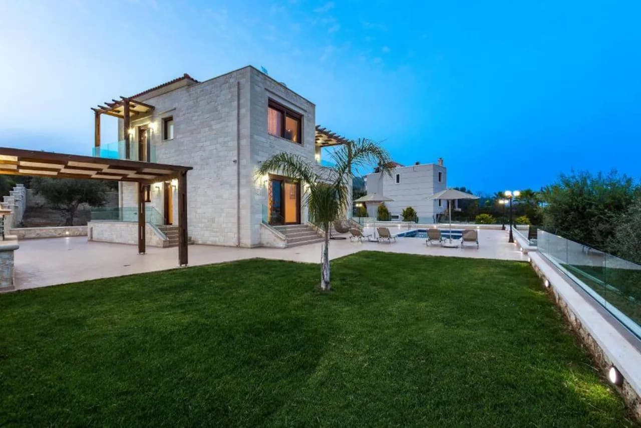Modern Stone Villa with Sauna photo 3