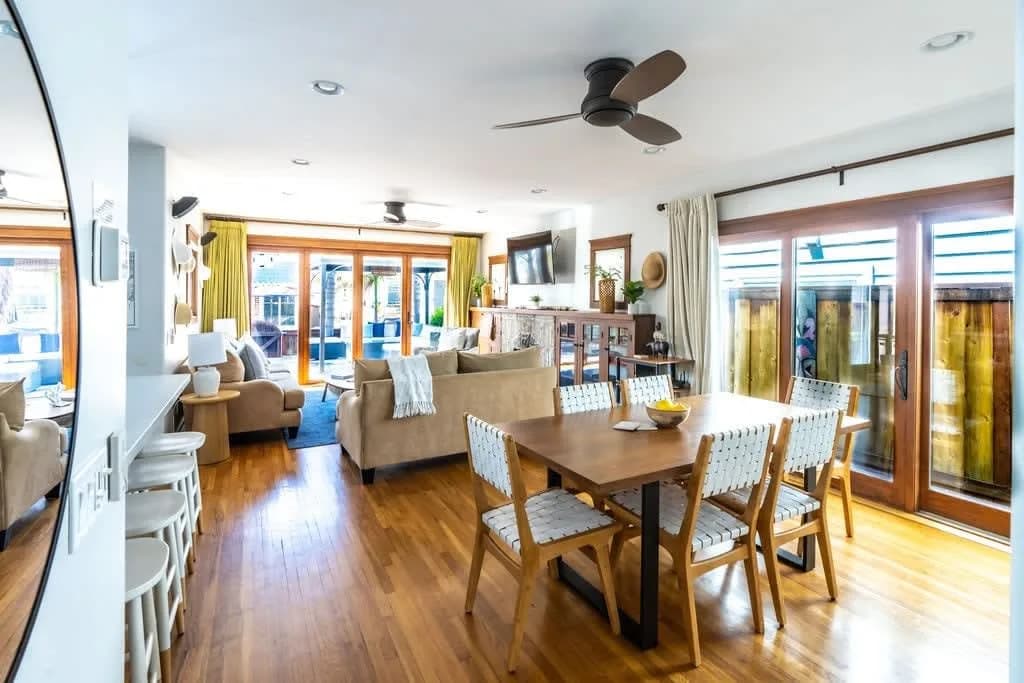 Beachfront Three Bedroom Villa in San Diego photo 3