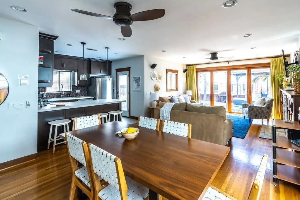 Beachfront Three Bedroom Villa in San Diego photo 5