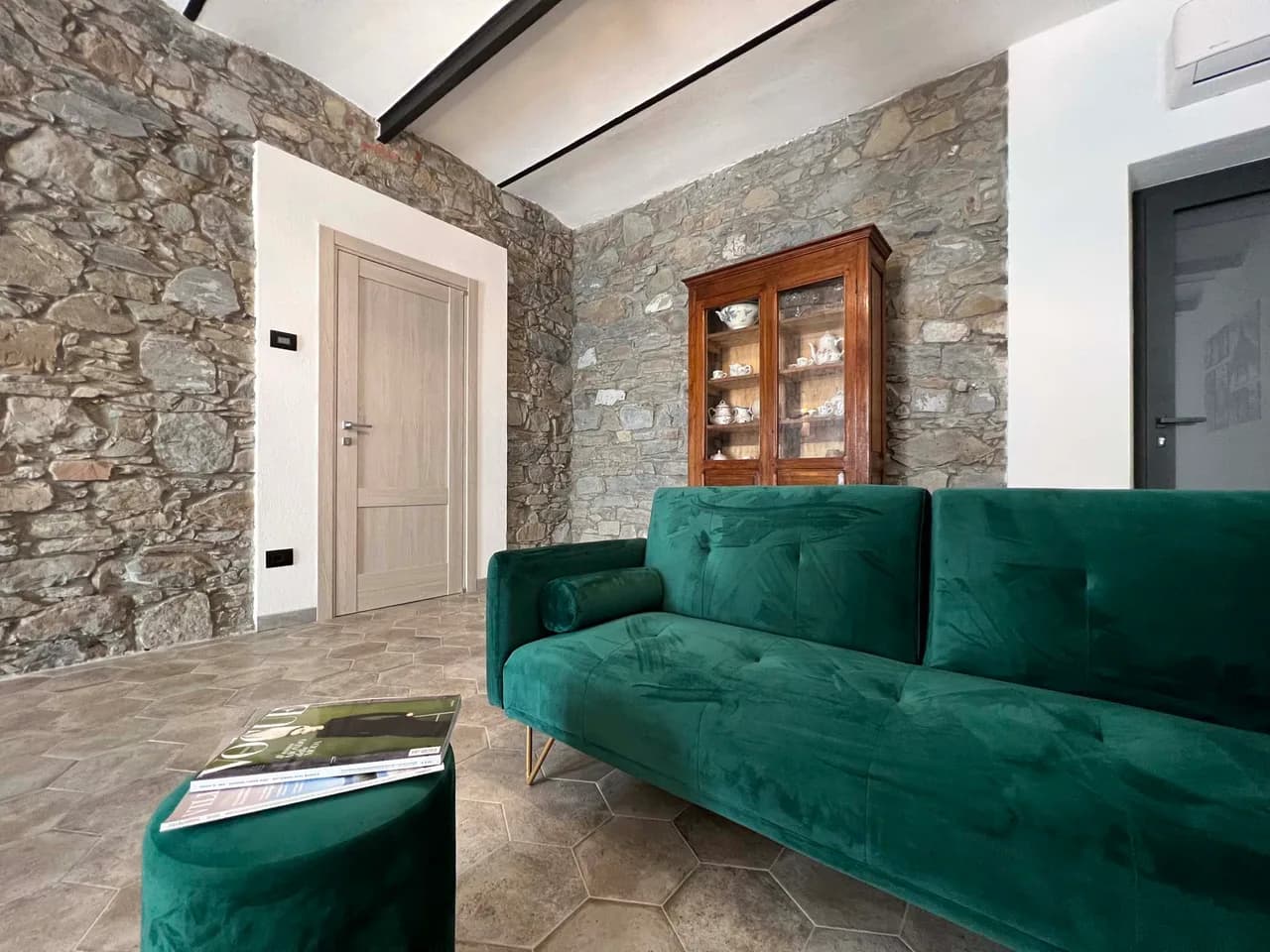 Beautiful Rustic Villa In Heart Of Lunigiana photo 2