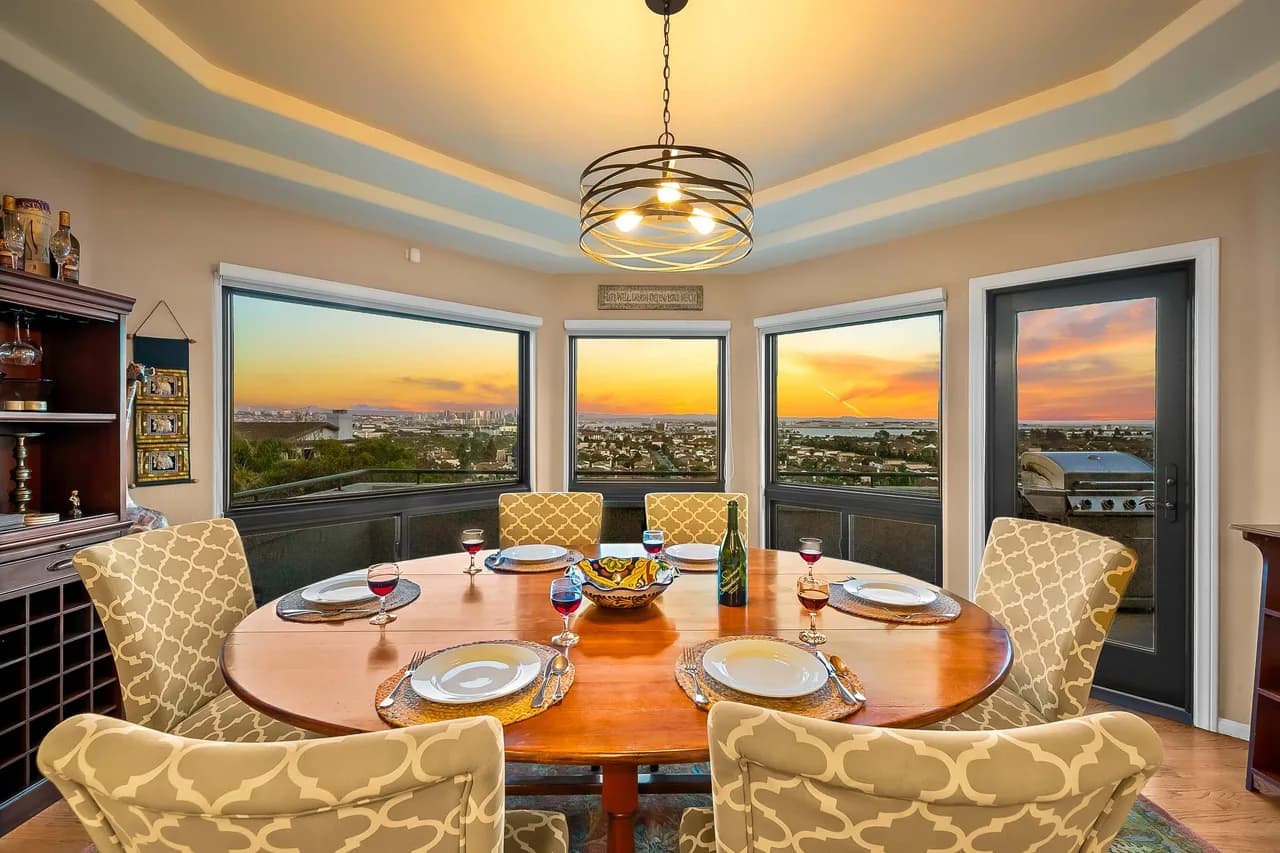 Bay View Three Bedroom Villa in San Diego photo 2
