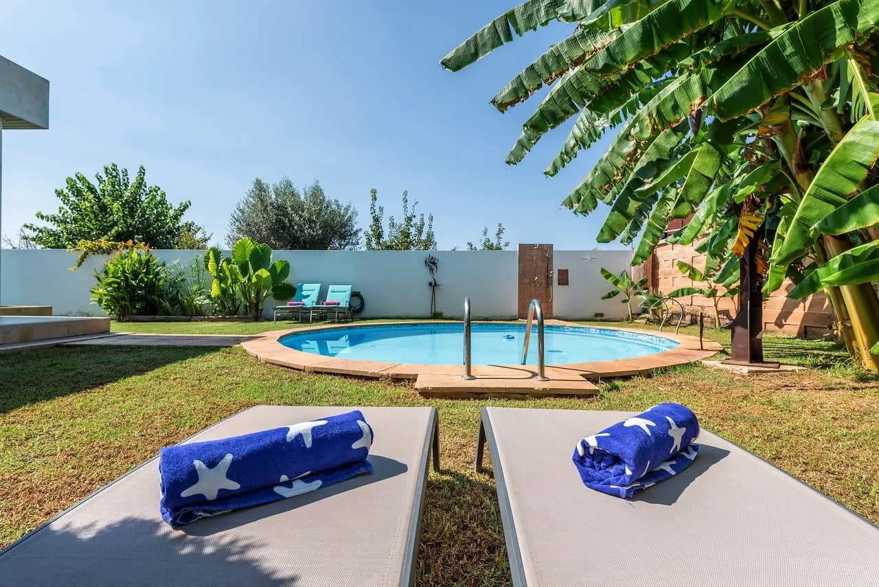 Air-Conditioned Two Bedroom Villa in Llevant, Mallorca photo 5