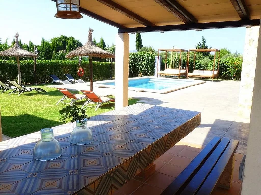 Coastal Six Bedroom Villa in Alcudia Mallorca photo 3
