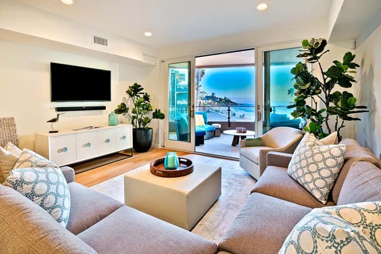 Oceanfront Three Bedroom Villa in San Diego photo 4