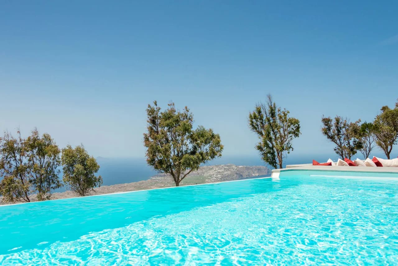 Cycladic Honeymoon Villa with Infinity Pool photo 5