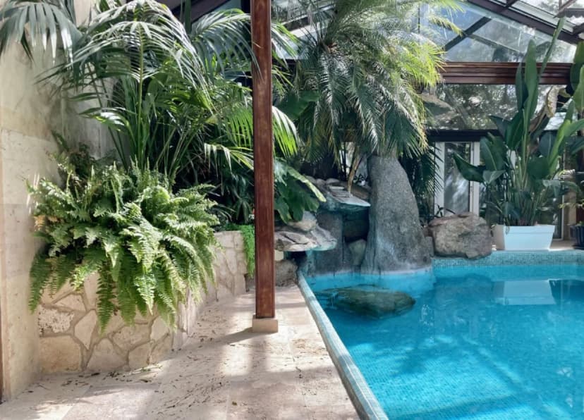 Madrid Villa With Pool And Magnificent Garden