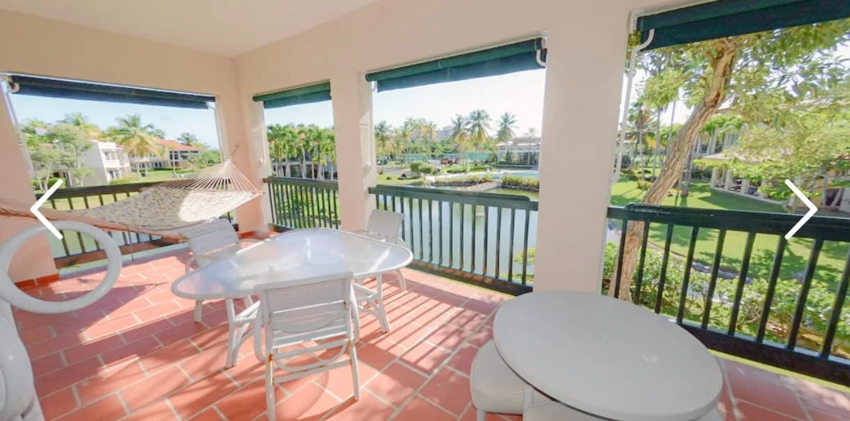 Exclusive  Villa With Well-appointed Accommodation photo 2