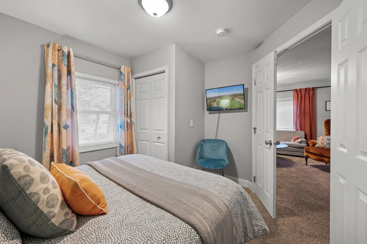 Charming Three Bedroom House in Saint Paul photo 3
