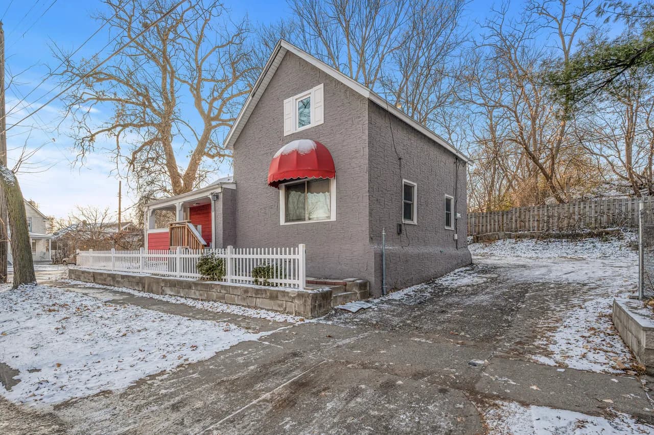 Charming Three Bedroom House in Saint Paul photo 5