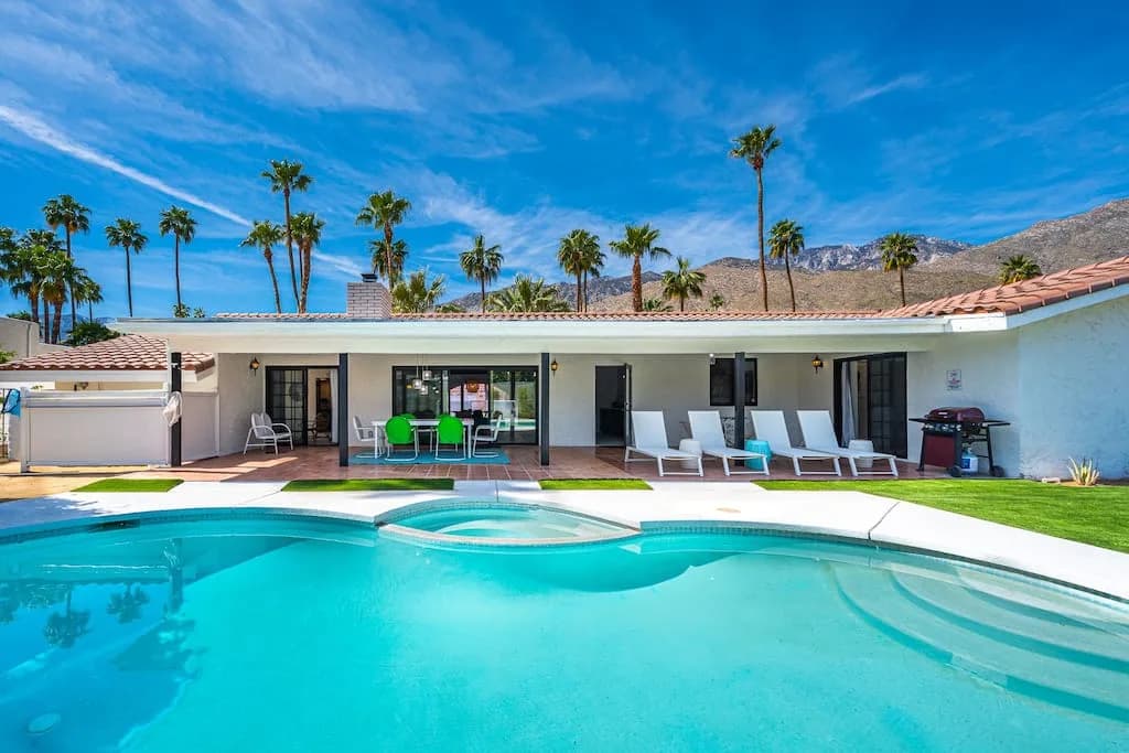 Mountain View Three Bedroom Villa in Palm Springs photo 2