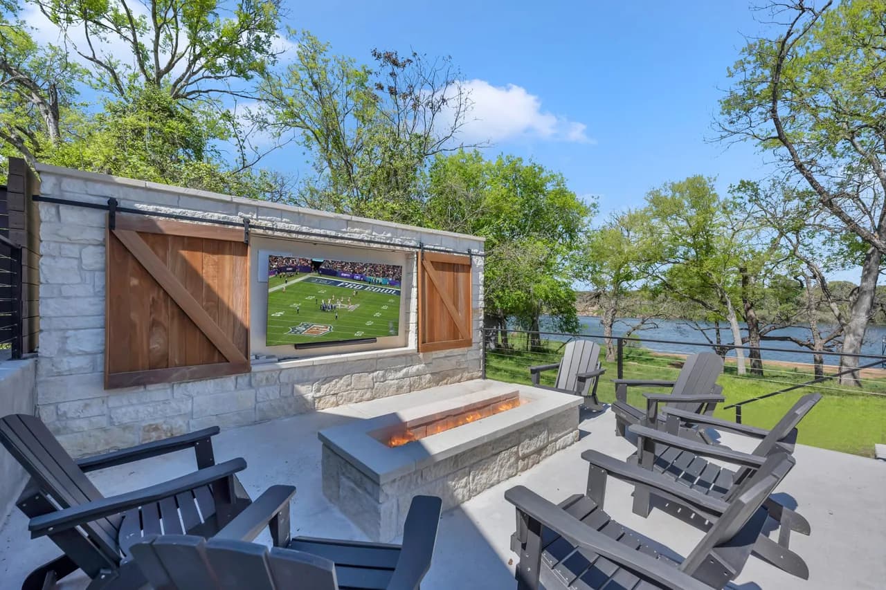 Lakeview Six Bedroom Villa in Cottonwood Shores photo 2