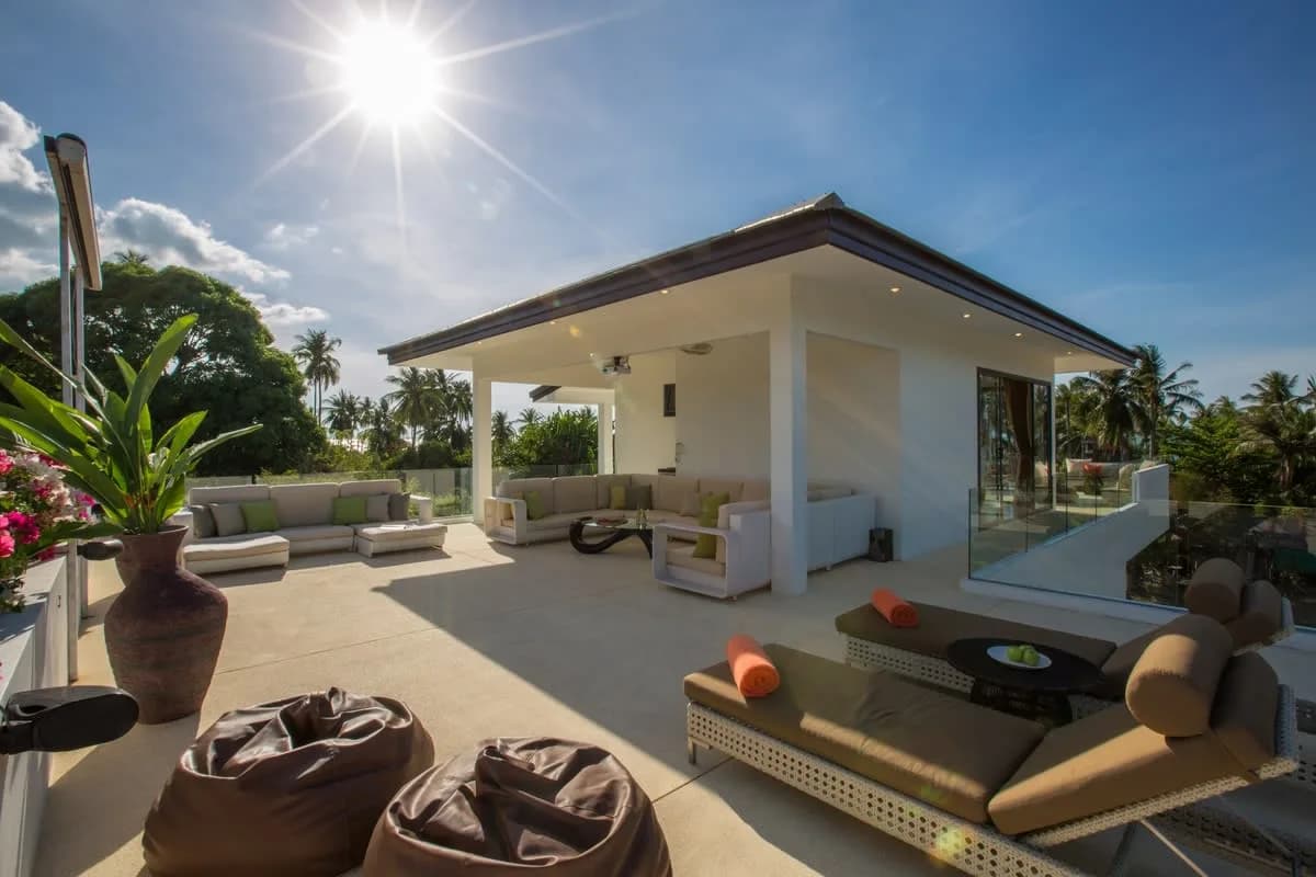 Stunning 6 Bedroom Residence in Serene Beach photo 5