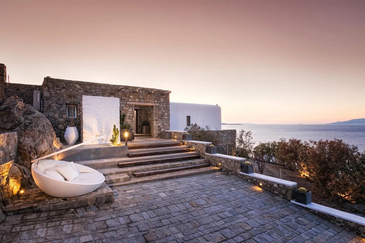 Stunning mykonian villa with beautiful sea views photo 4