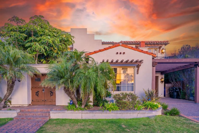 Ocean View Five Bedroom Villa in San Diego