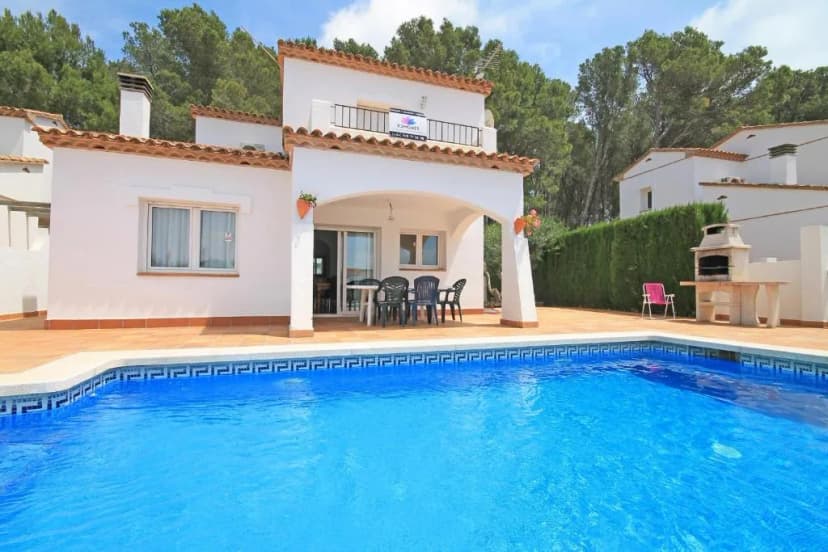 Gorgeous Catalan Villa with private pool