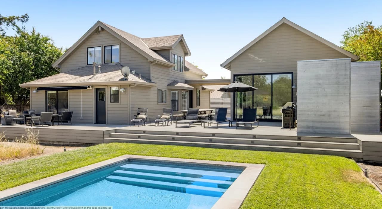 Vineyard-View Villa in Sonoma