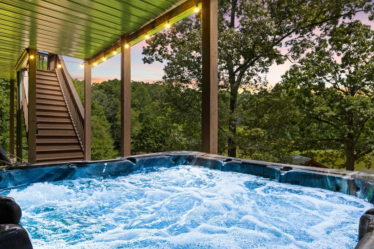 Lake View Six Bedroom Villa in Blairsville photo 3