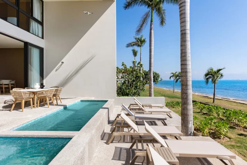 Beachfront Modern Villa in Punta Mita