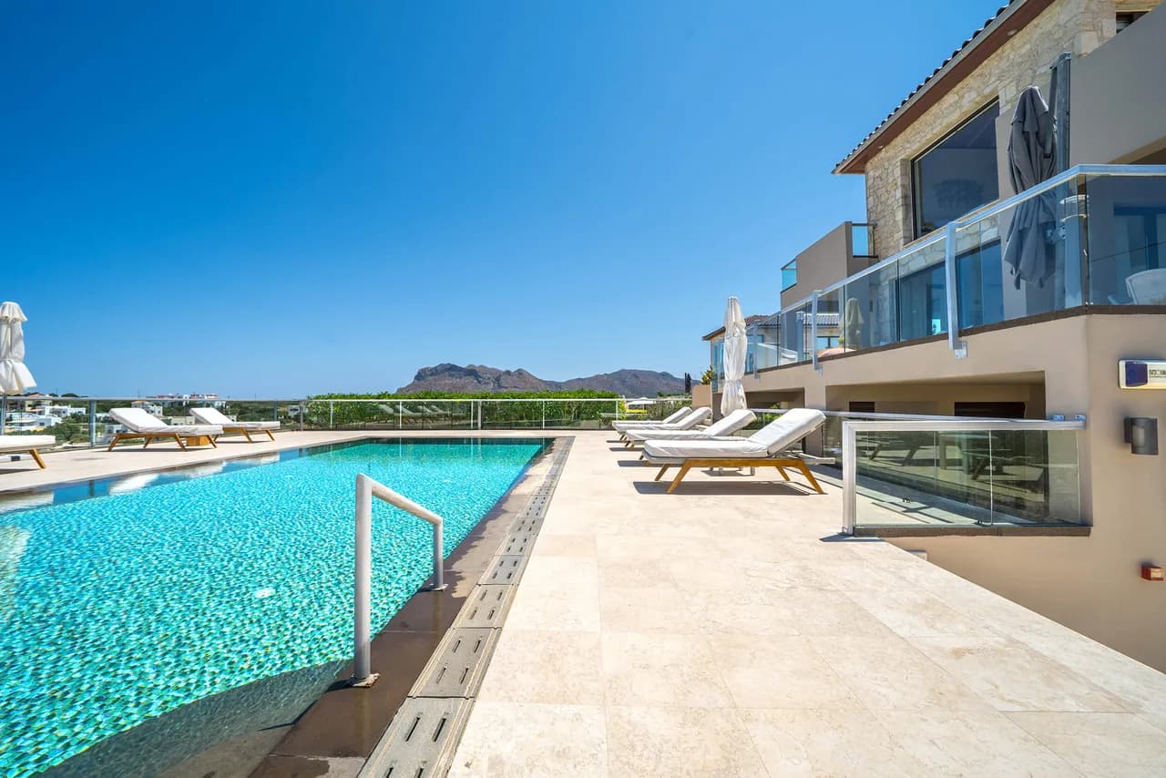 A Luxurious Villa With Amazing Sea Views photo 4