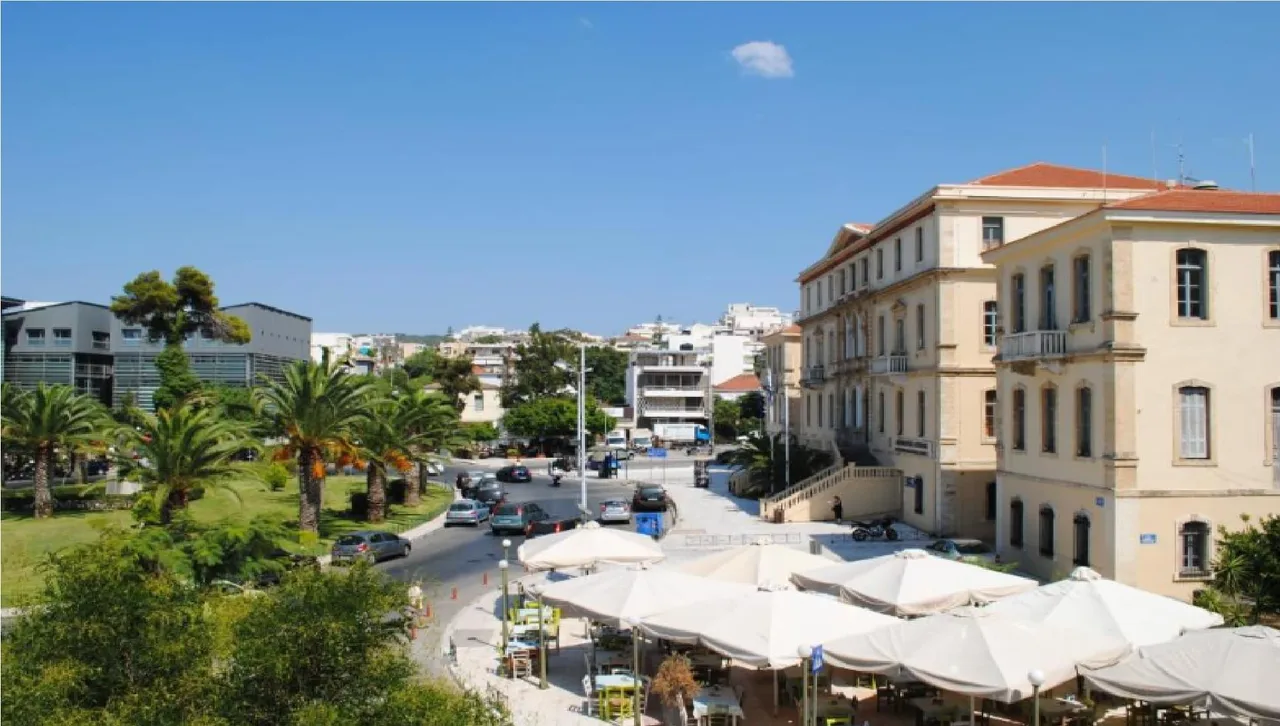 Spacious Apartment Located in Chania Town photo 4