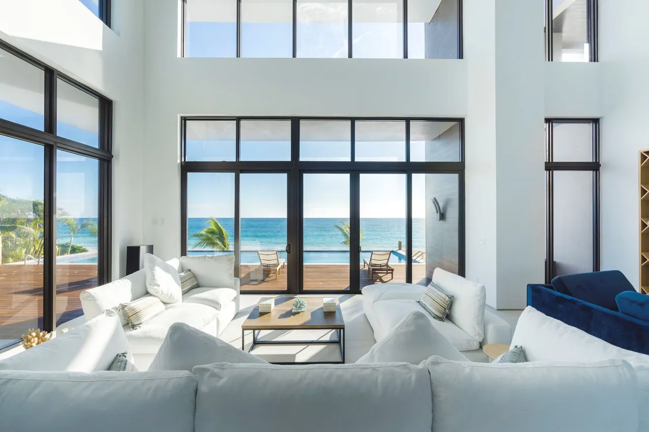 Extraordinary Mansion on Dream Location photo 2