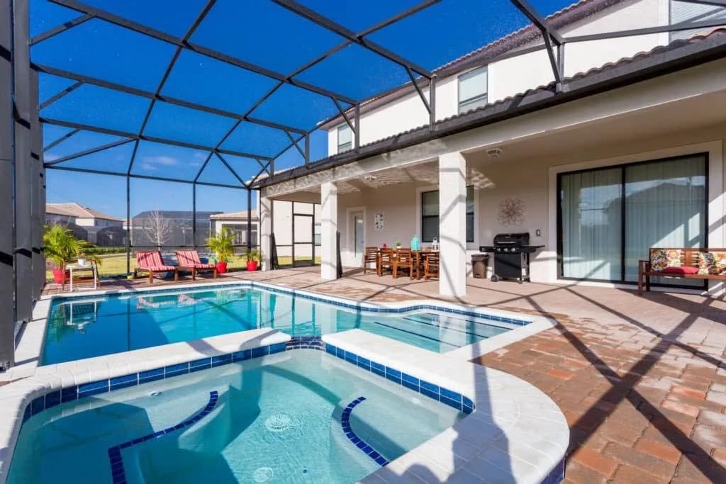 Private Pool Five Bedroom Villa in Orlando