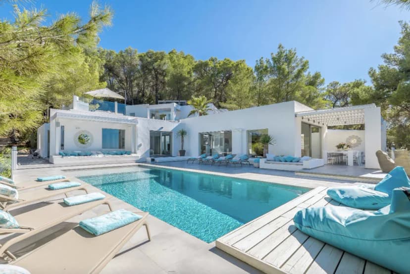 Chic Mediterranean Villa with Pool