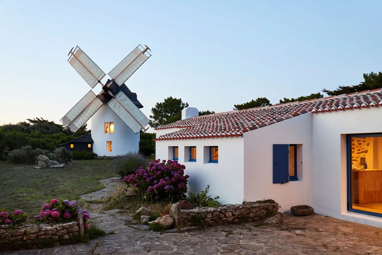Unique Windmill And Farmhouse With Timeless Beauty photo 3