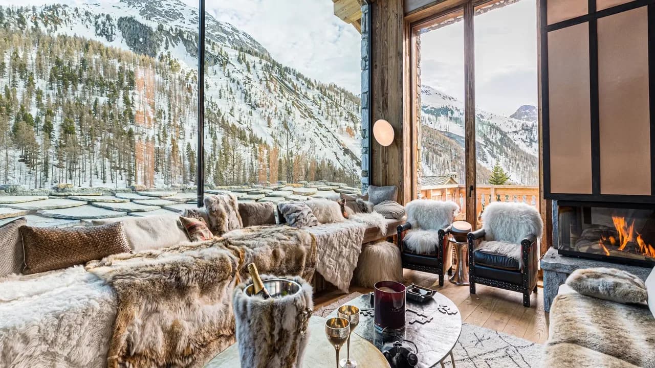 Mountain Chalet Perfect for Family Vacation photo 3