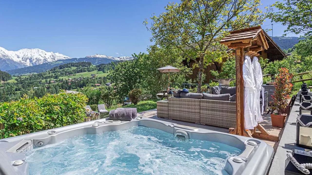 Luxury 5 Star Mountain Chalet photo 3