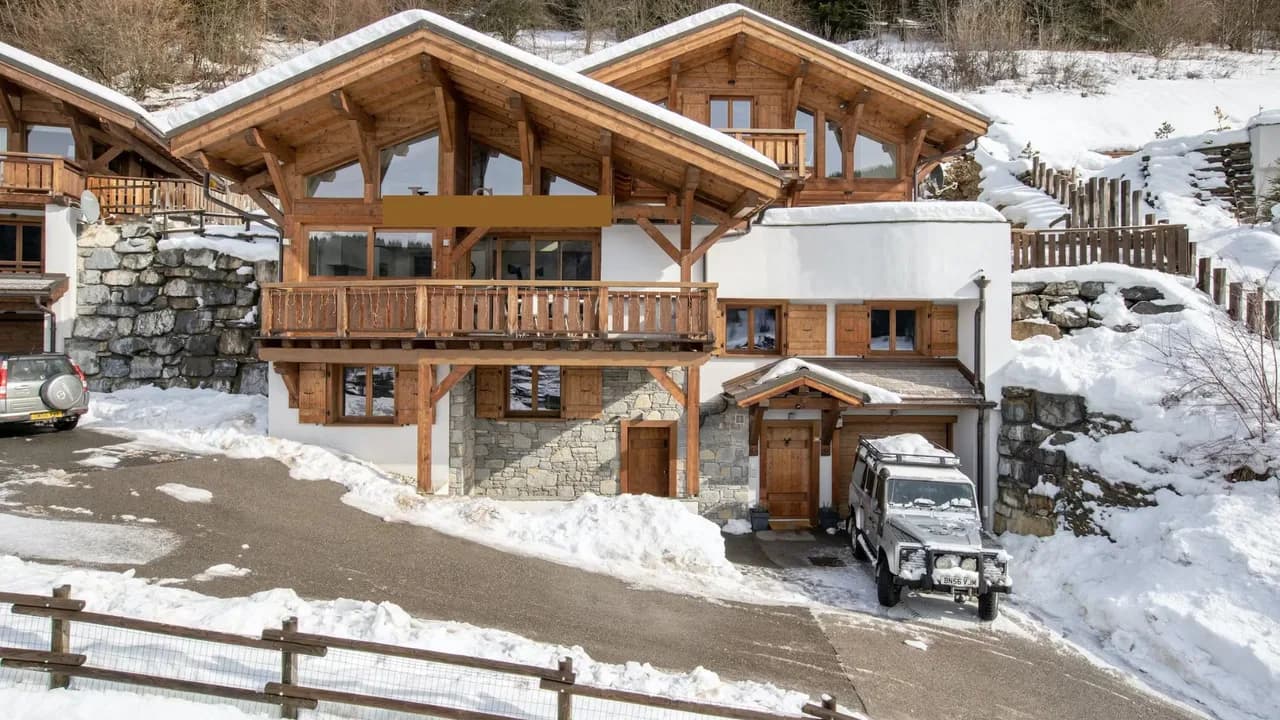 Luxury Chalet Overlooking the Morzine Valley photo 5