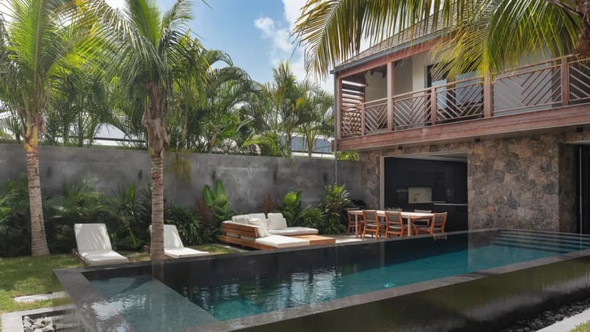 Private Villa with Infinity Pool in St-Barths