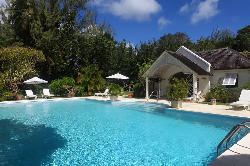 Incredibly Beautiful Tropical Garden Villa In Barb photo 5