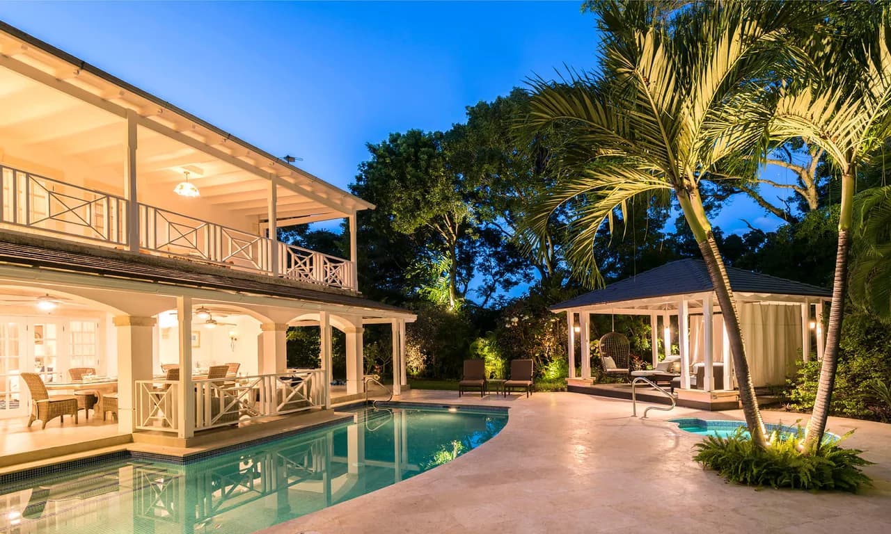 A Stunning Six-bedroom Villa With Golf Course View