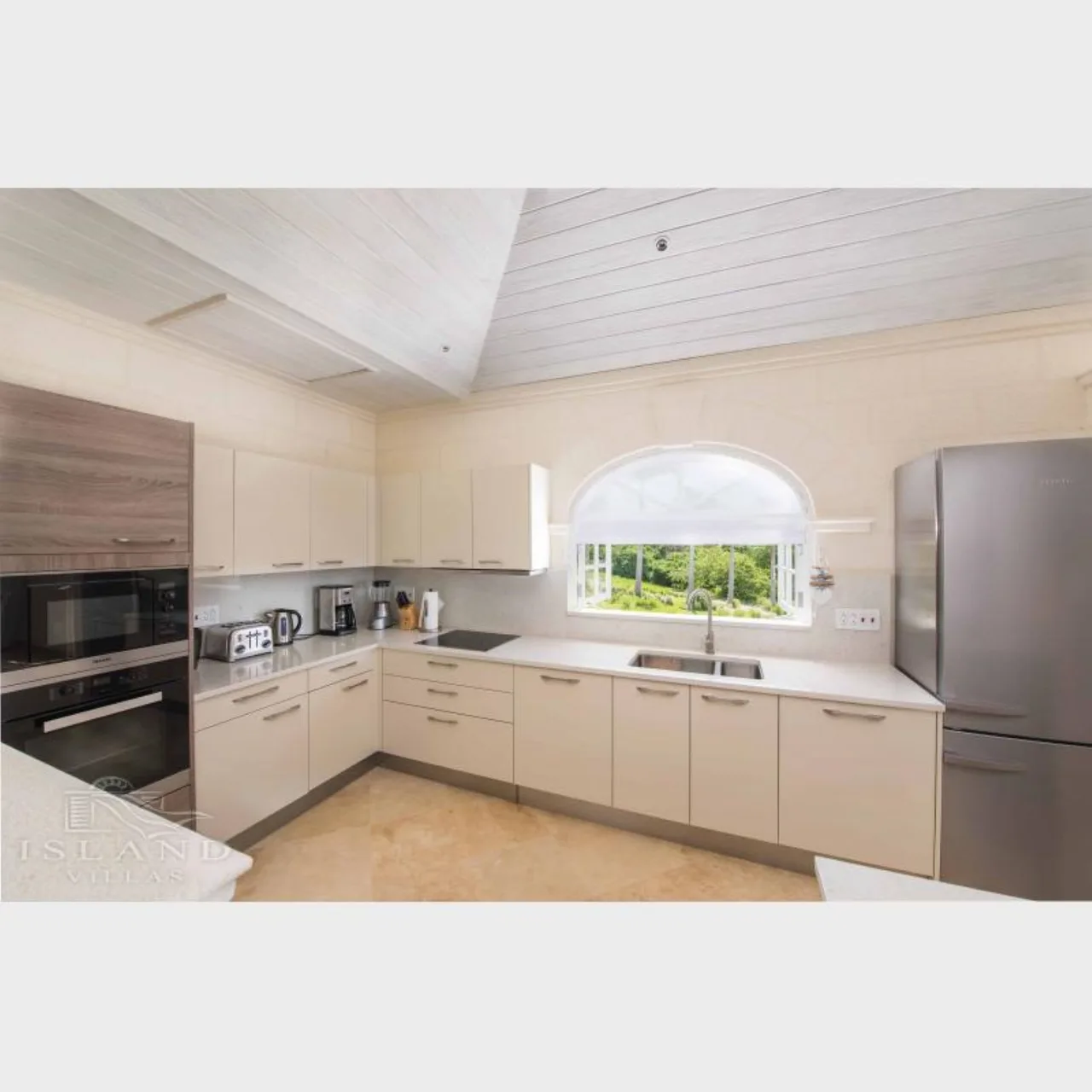 Four Bedroom Villa Situated At A Barbados Resort photo 2