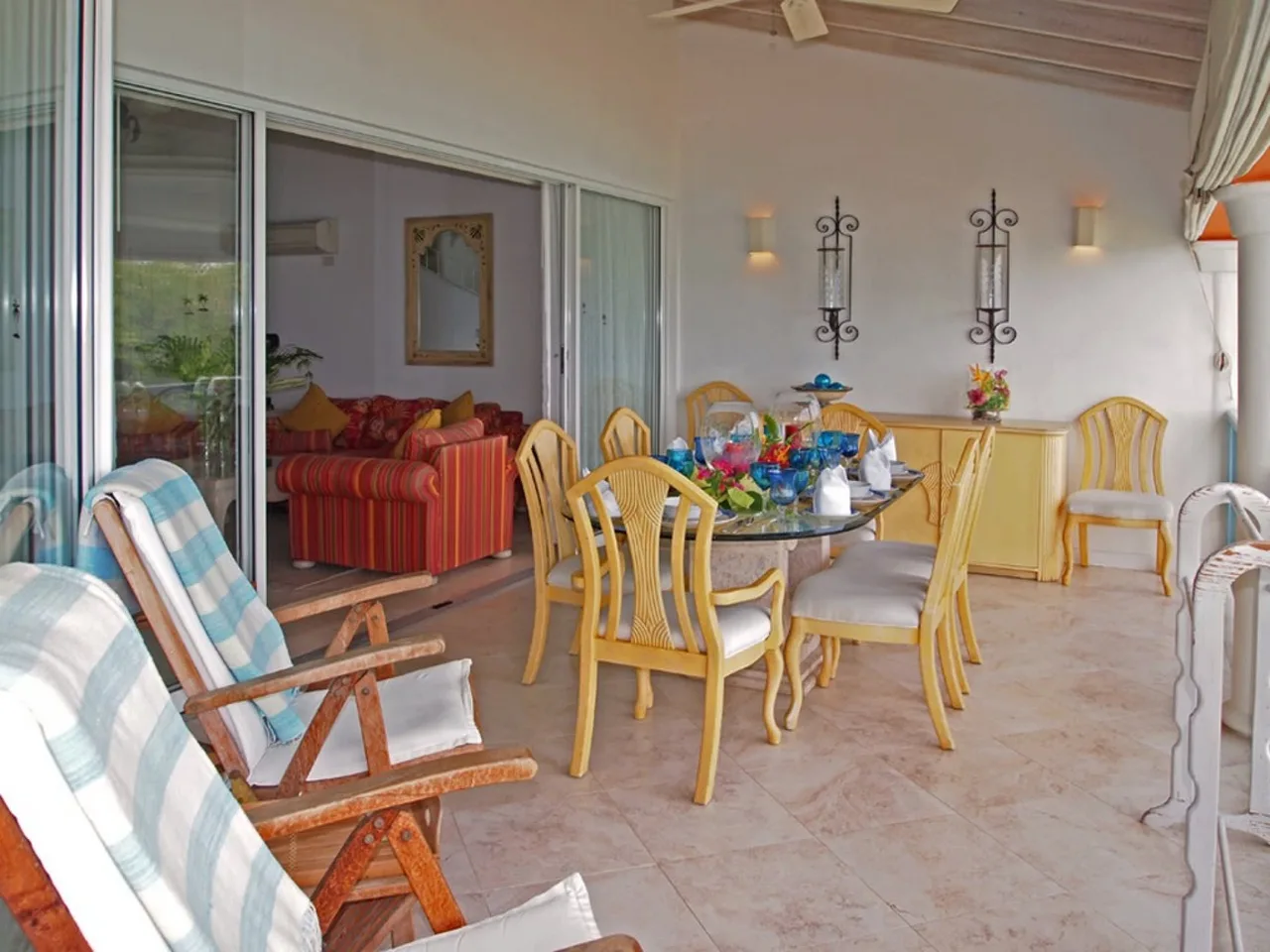 Luxury Beachfront Penthouse in Barbados photo 2