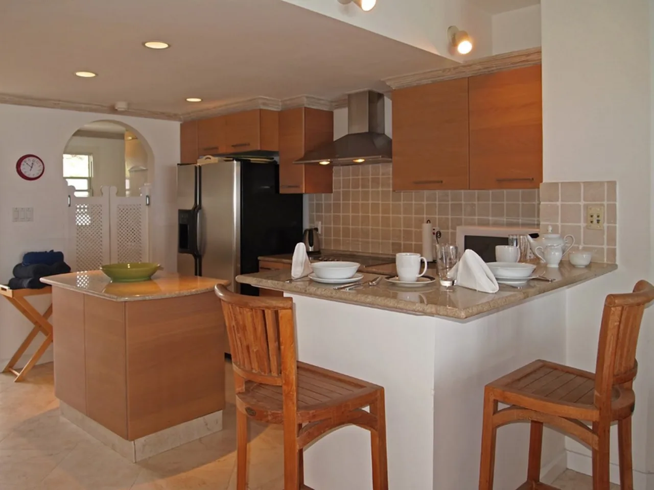 Luxury Beachfront Penthouse in Barbados photo 4