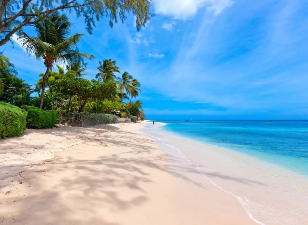 3 Bed And Private Pool By The Beach At Fitts Villa photo 4