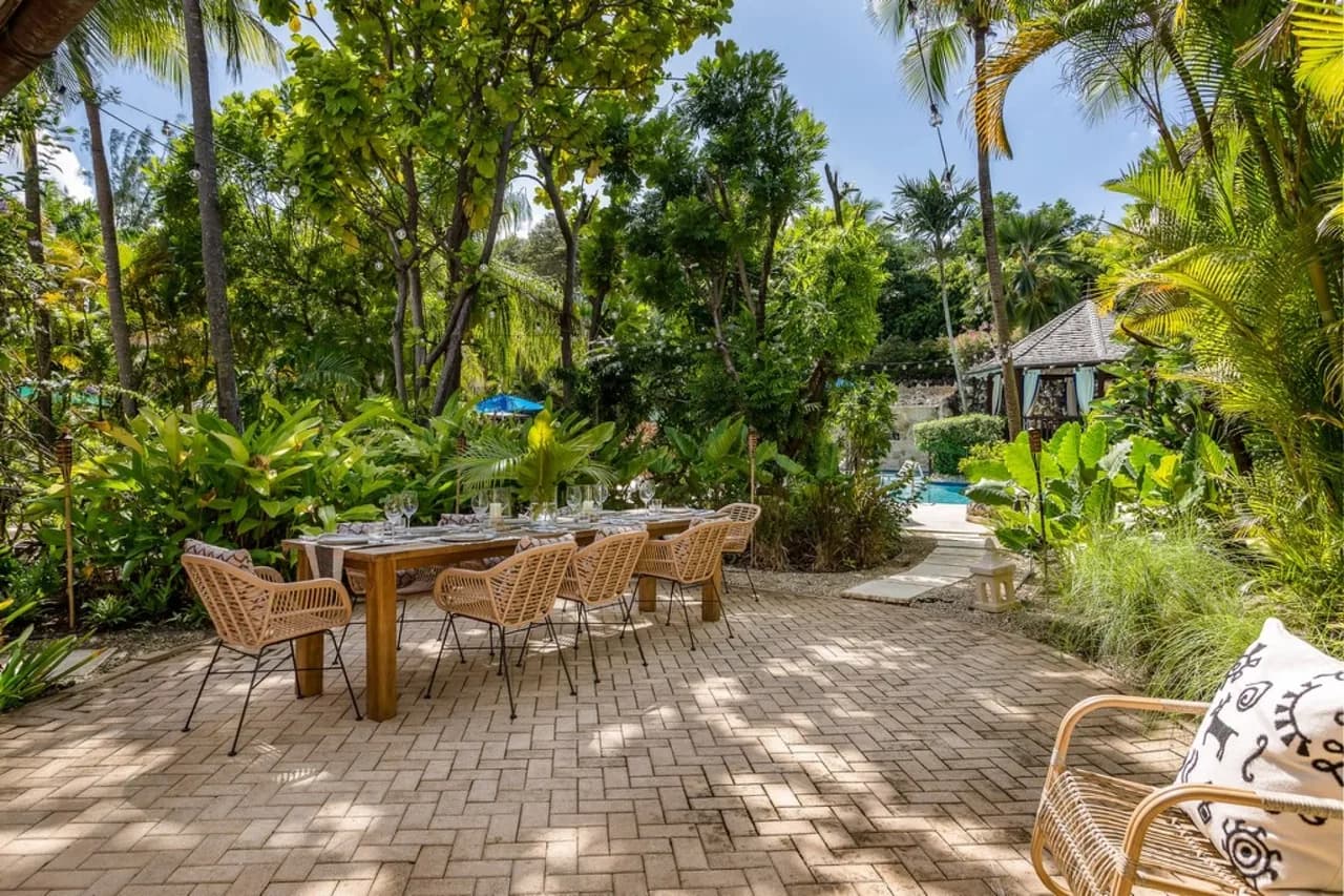 Luxurious Villa in Stunning Beach photo 5
