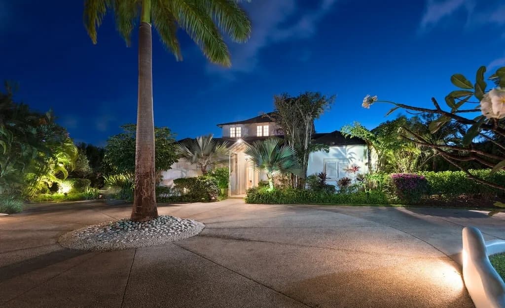 Unique 5 Bed With Stunning Gardens In Golf Resort photo 2