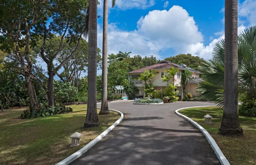 Incredible Villa With Private Access To Sandy Lane