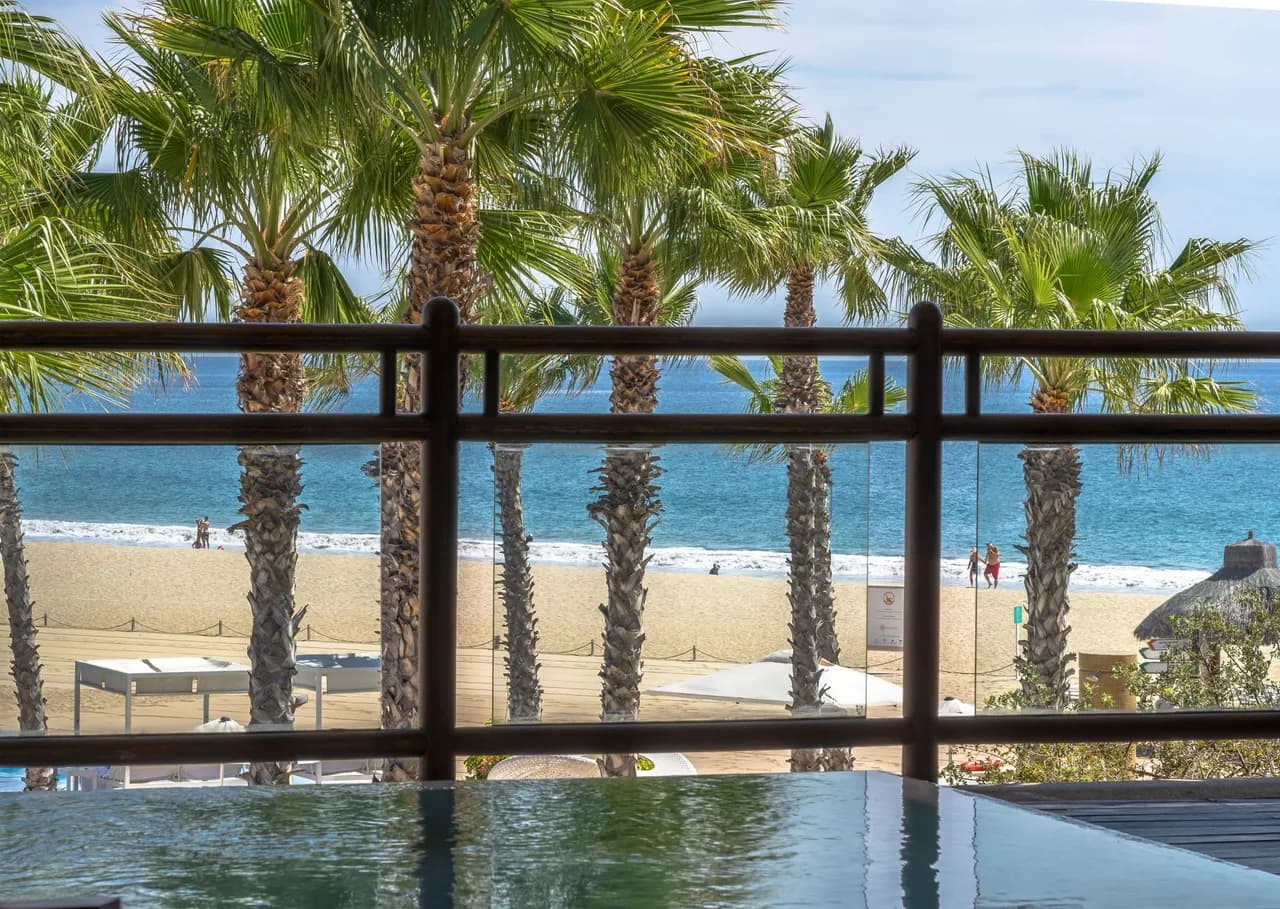 Luxurious 2 Bed Villa And 2 Jacuzzis photo 3