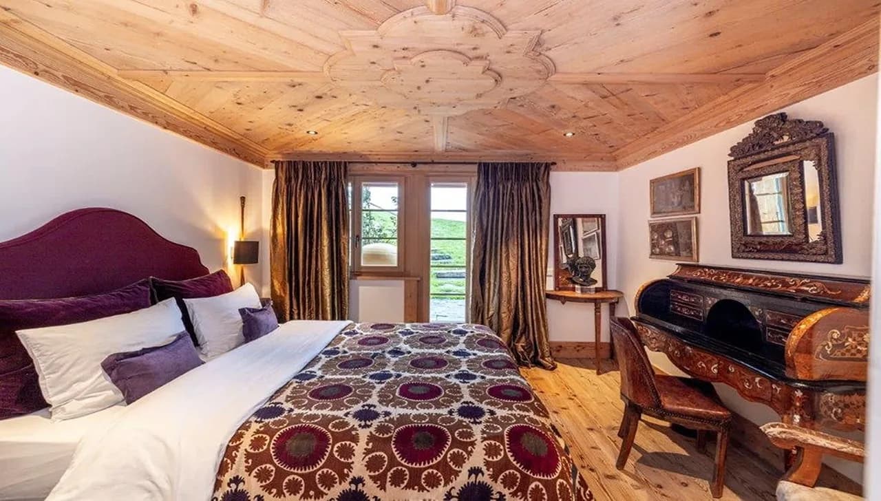 Divine Gstaad Chalet In Pure Elegance photo 3